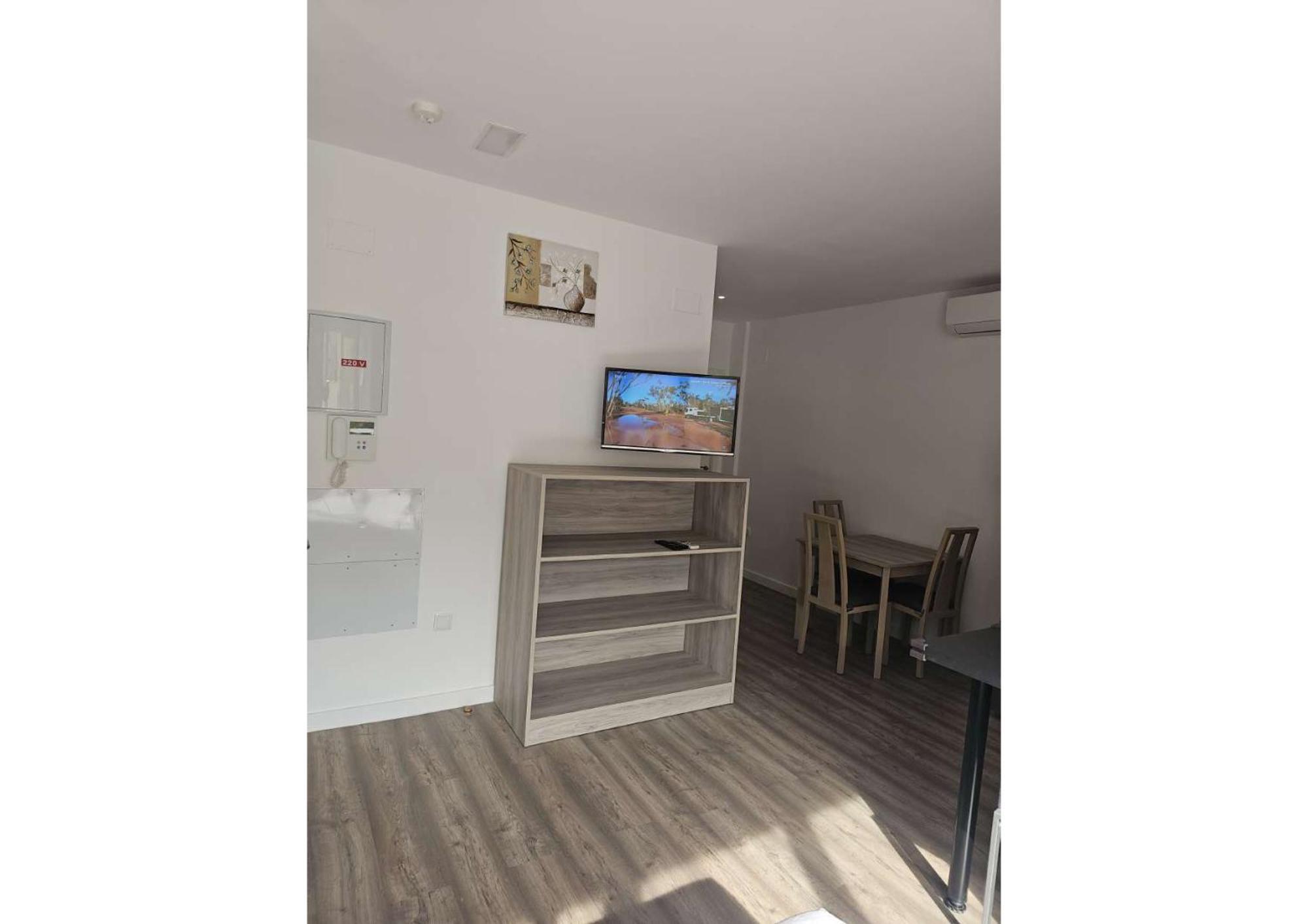 Apartamentos Turisticos Kenzamin อาลิกันเต ภายนอก รูปภาพ