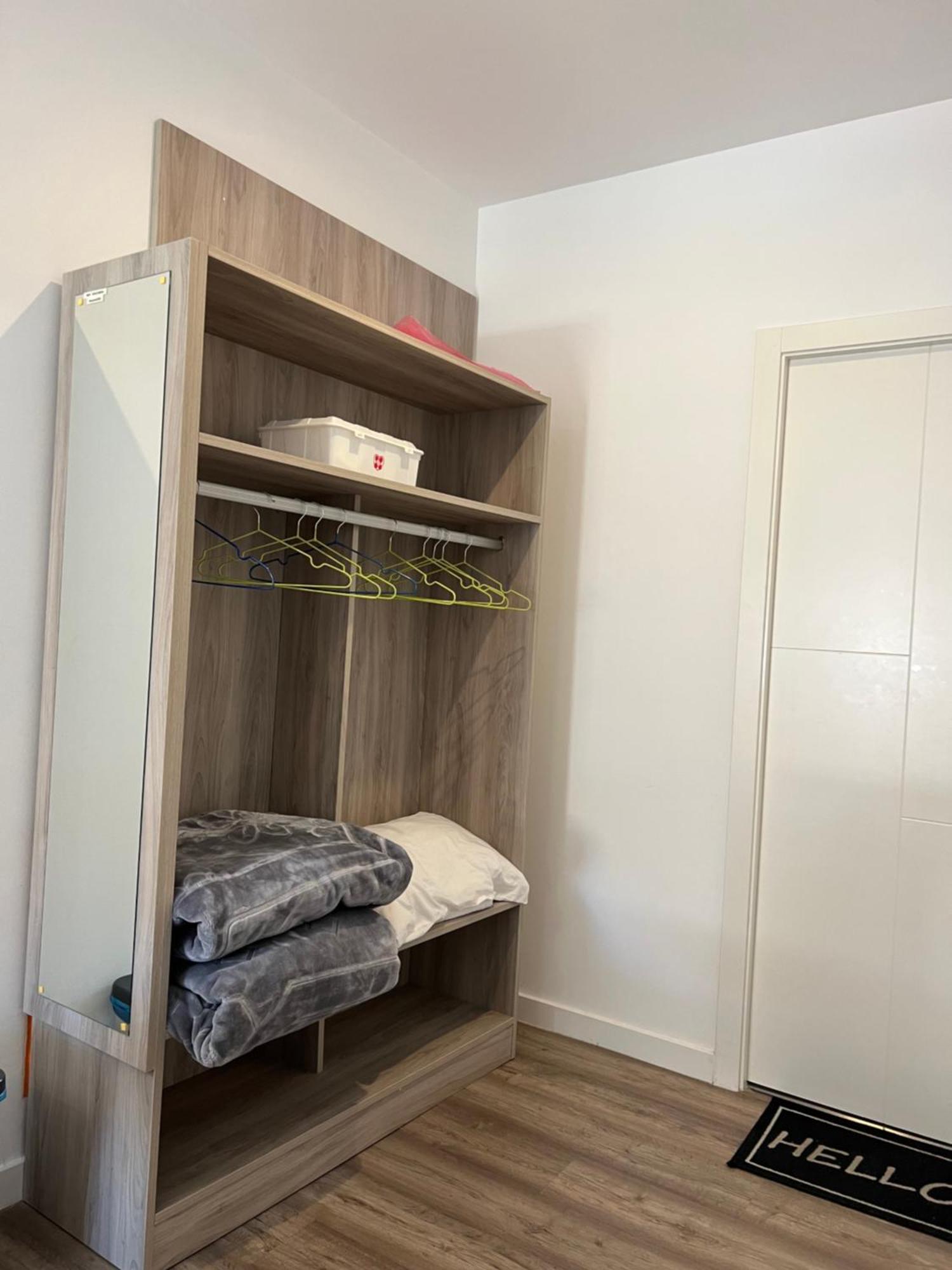 Apartamentos Turisticos Kenzamin อาลิกันเต ภายนอก รูปภาพ